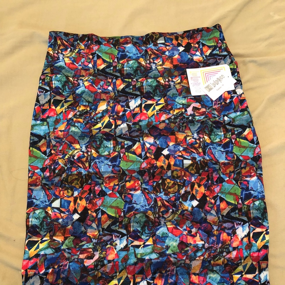 LuLaRoe Cassie, size M, stained glass